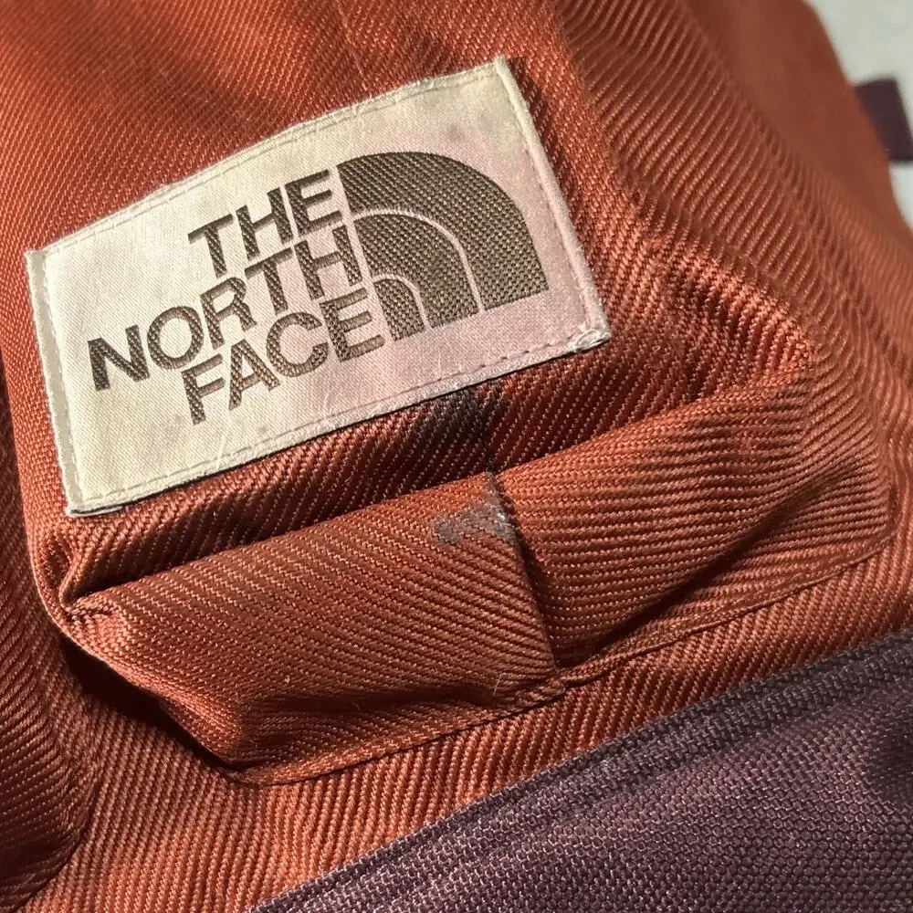 The North Face Crevasse Large 25L Backpack Daypack Orange Hiking Camping 18x11x9